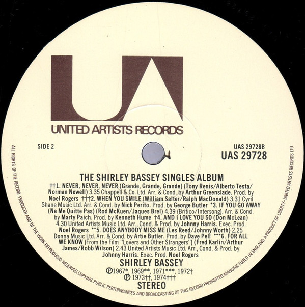Shirley Bassey - The Shirley Bassey Singles Album (LP, Album, Comp) 13653