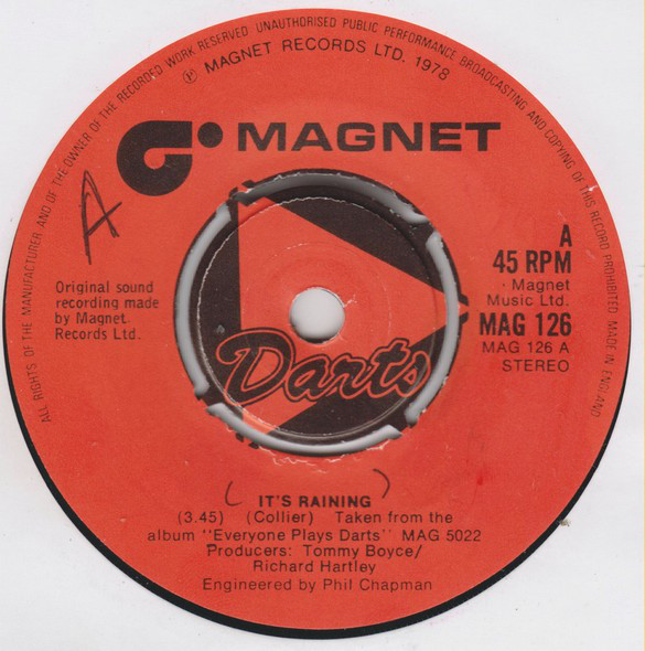 Darts - It's Raining (7", Single) 19808