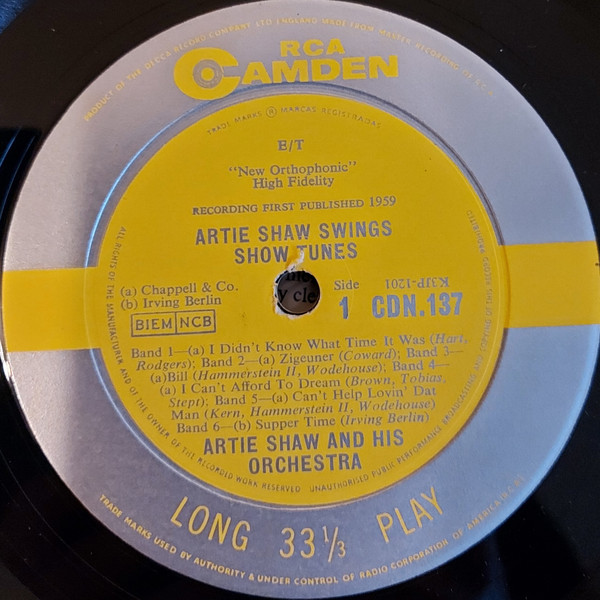 Artie Shaw* - Artie Shaw Swings Show Tunes (LP, Album) 21132