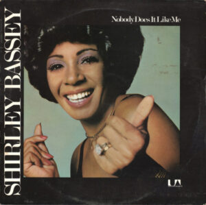 Shirley Bassey - Nobody Does It Like Me Vinyl LP (LP Record, Album)